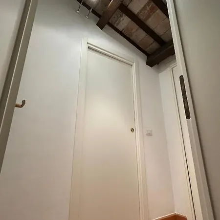 Appartamento Casatua, Comfort E Tranquillita In Pieno Centro *