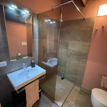Casatua, Comfort E Tranquillita In Pieno Centro Appartamento *